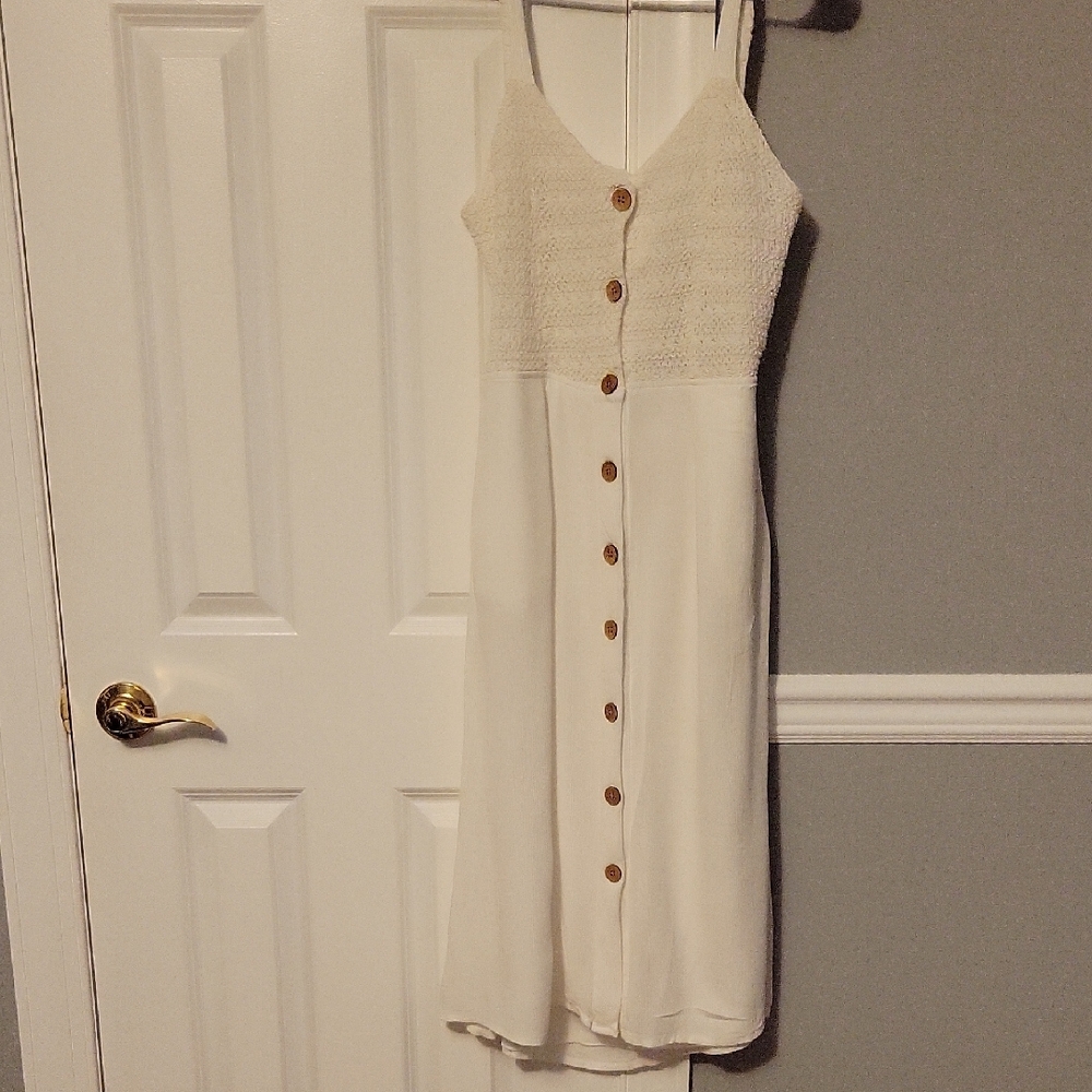 Jessica Simpson Cream Button-Front Midi Dress